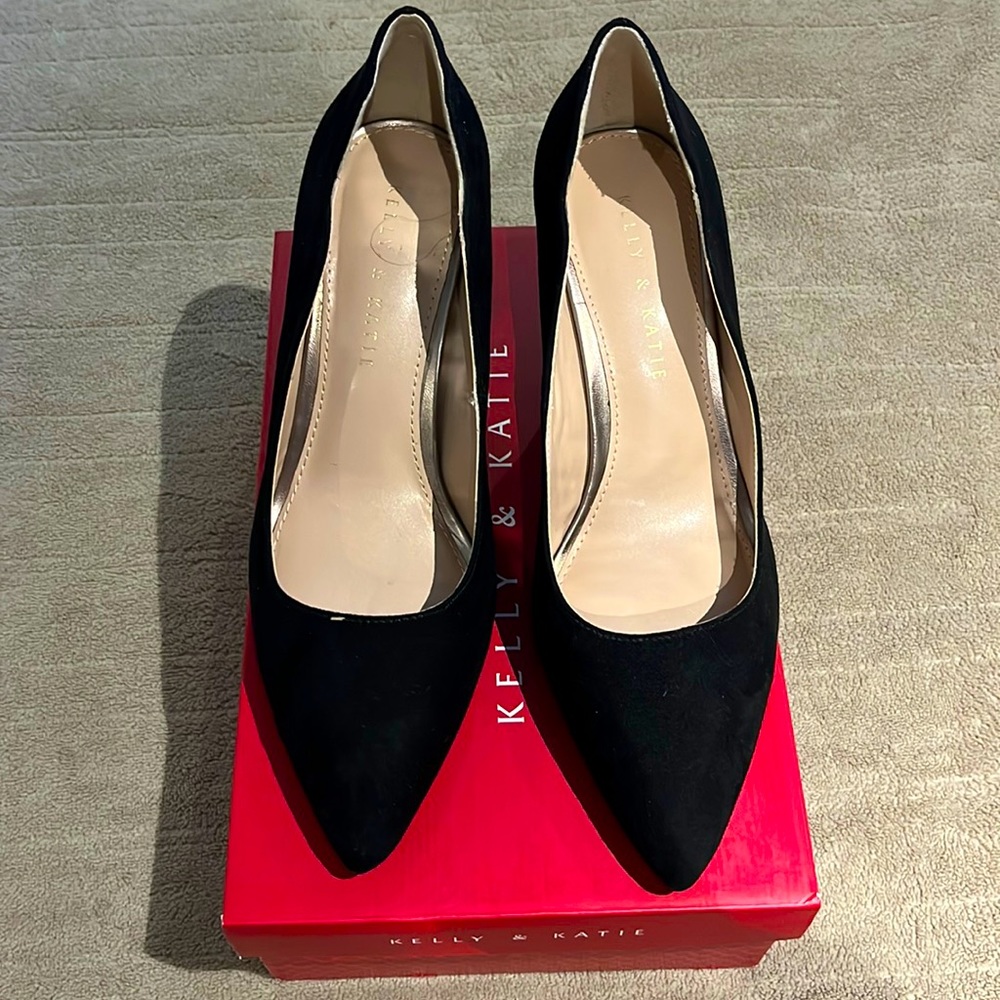 New in box never worn Kelly & Katie black microsuede size 8  heels.